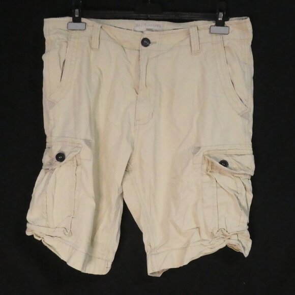 BLUENOTES - Classic Cargo - Knee Length | size 38 | Beige Cargo Shorts - Picture 1 of 16